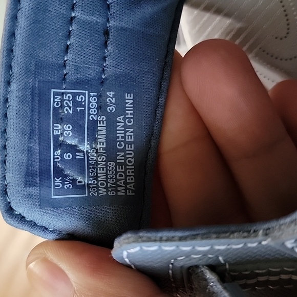 Women's Clarks Cloudsteppers Brinkley Jazz Sandals, Blue/Gray, Size 6, NWT - Picture 6 of 16